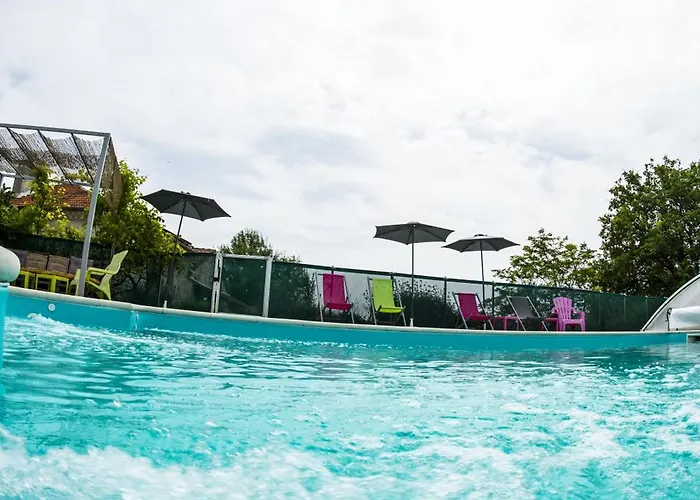 Des Papillons Hébergement de vacances Fargues (Lot)